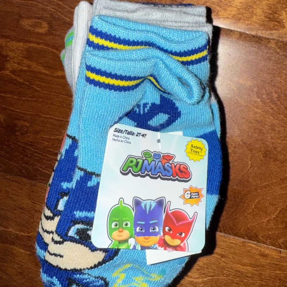 NWT size 2T-4T PJ Mask Safety Socks 6 pack